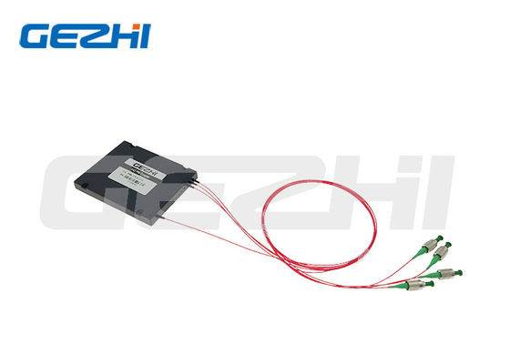 購入 低挿入損失 1*3 FTTx ソリューションのための光ファイバーコップラーを維持する偏振 オンライン製造